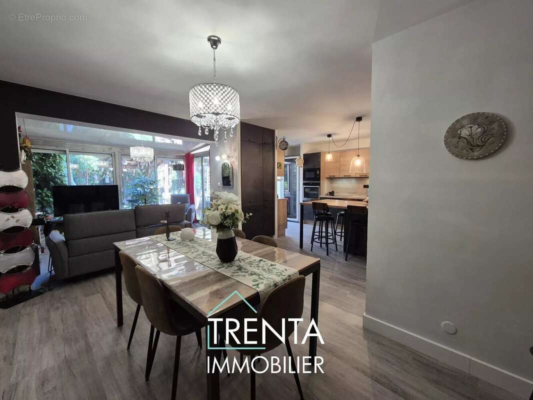 Maison à LE GRAND-LEMPS