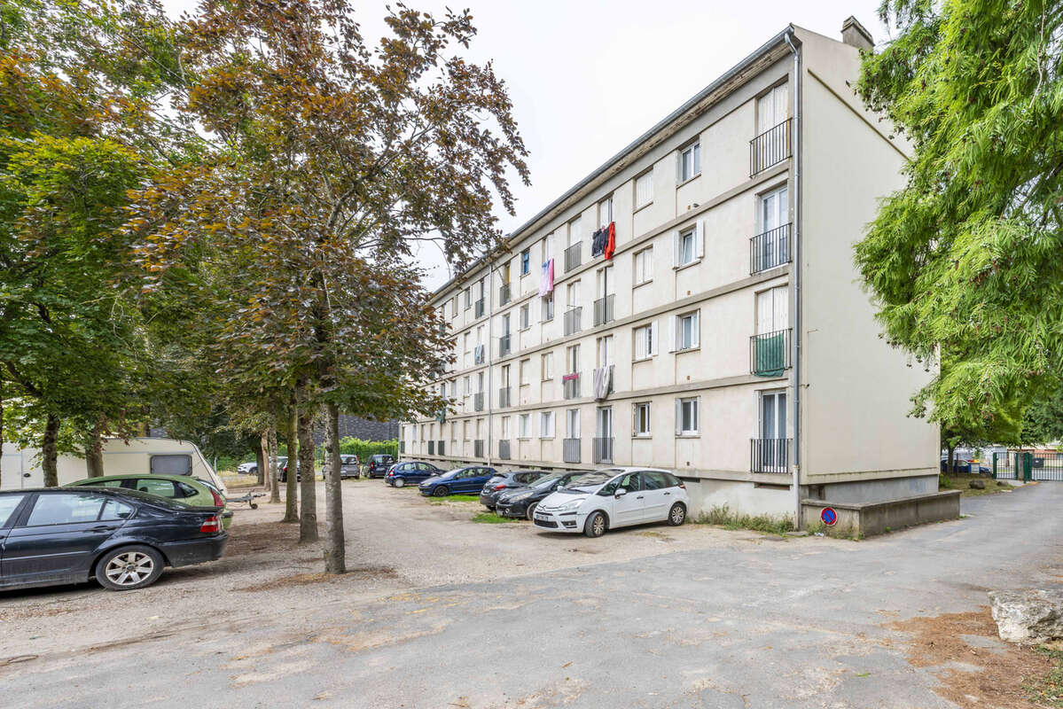 Appartement à MELUN