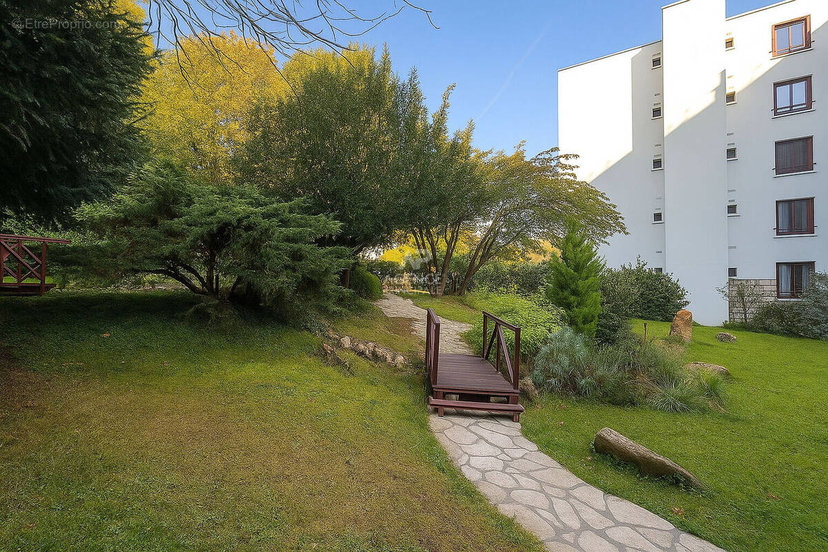 Appartement à SEVRES