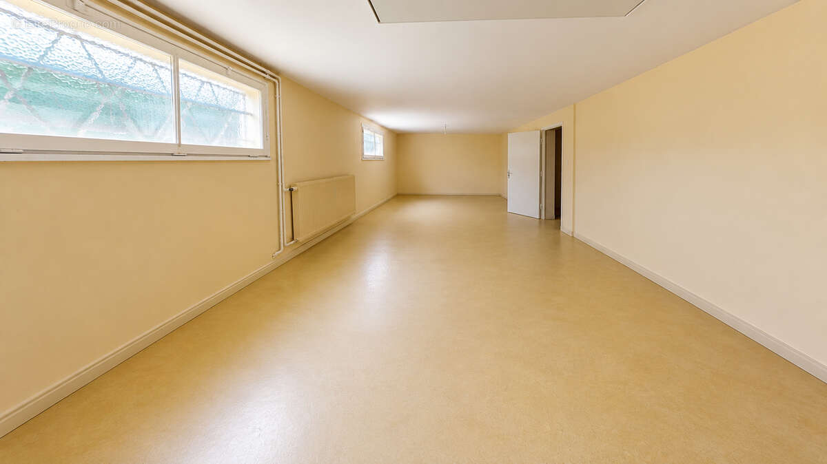 Maison 125m2  sur sous sol complet 3 chambres - photo 13