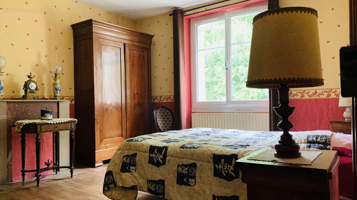 Maison à SAINT-GAULTIER