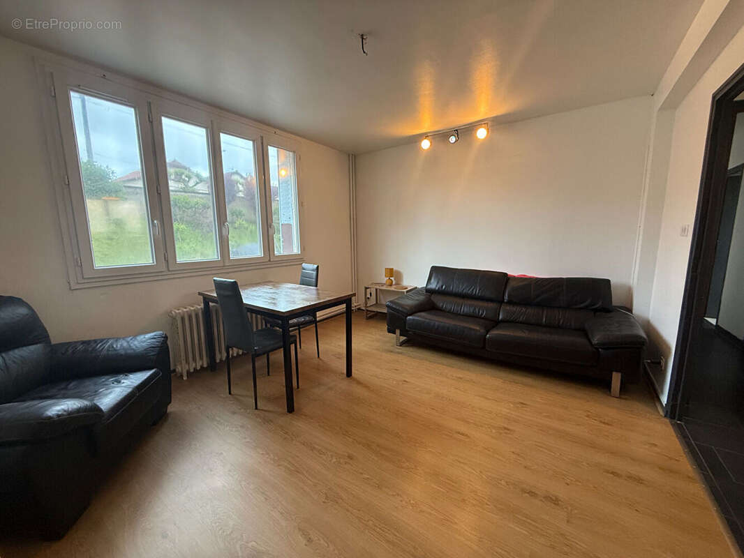 Appartement à MONTLUCON