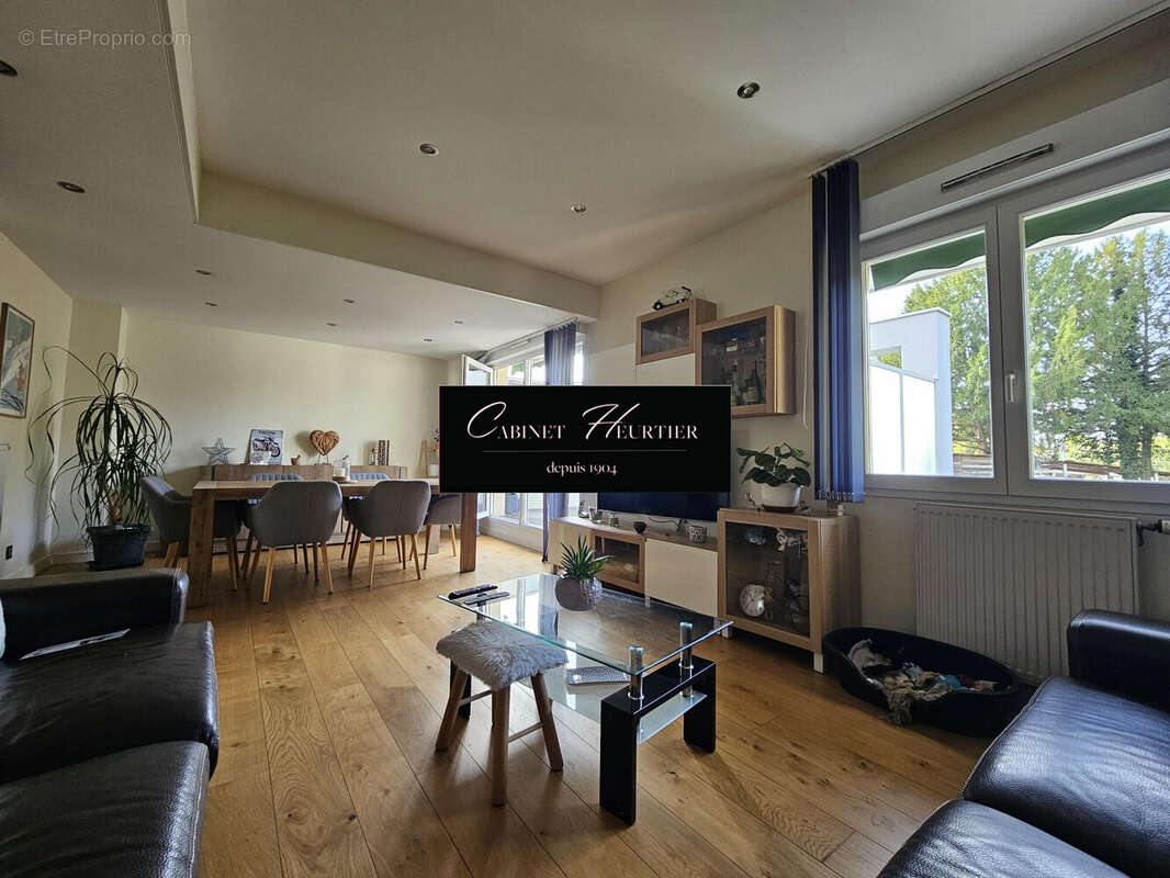 Appartement à VOIRON