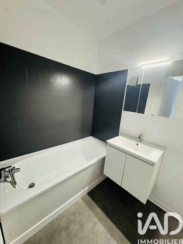 Photo 1 - Appartement à LA MADELEINE