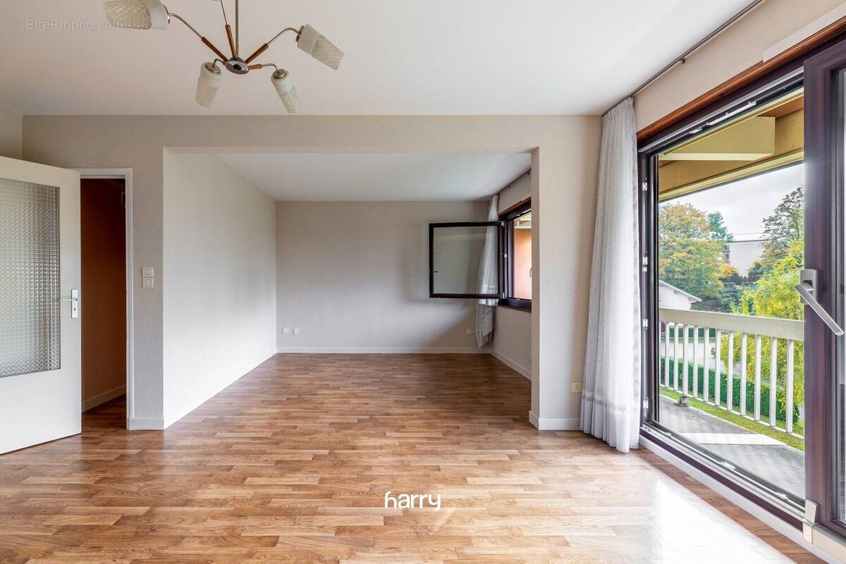 Appartement à PONTARLIER