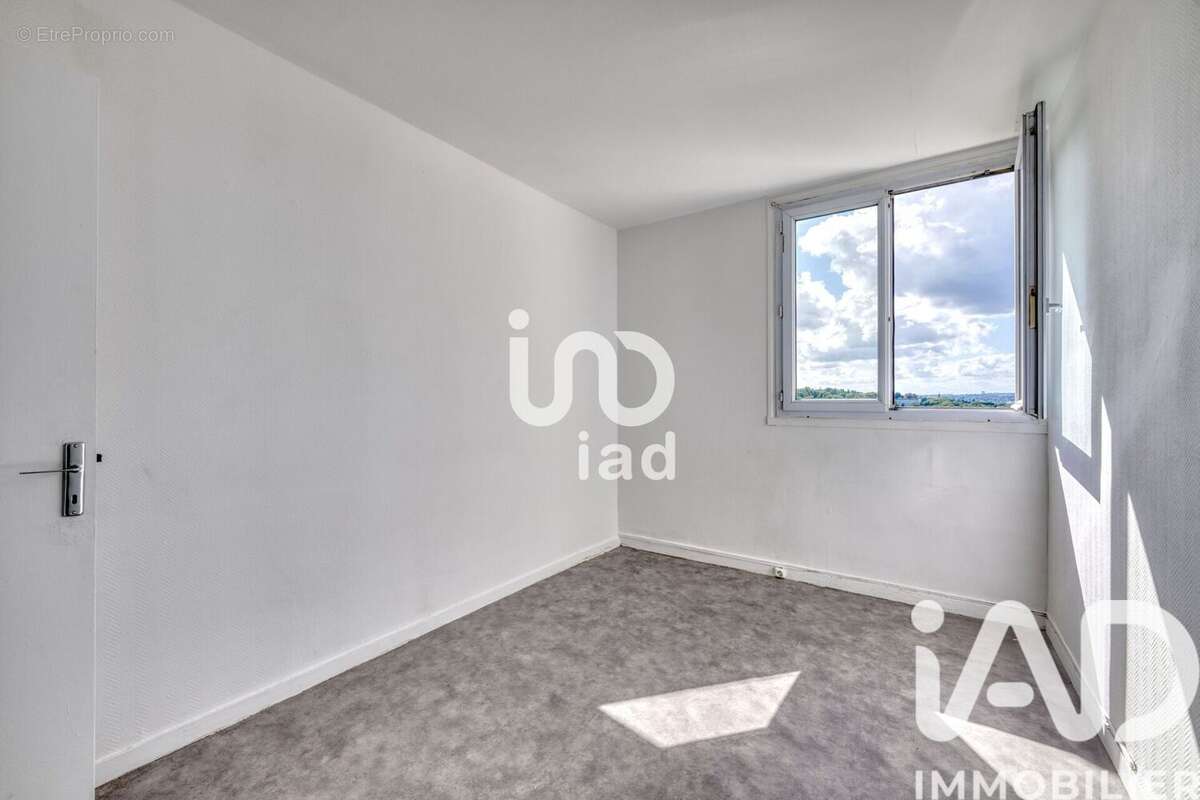 Appartement 41 m² à Noisy-Le-Grand  - photo 7