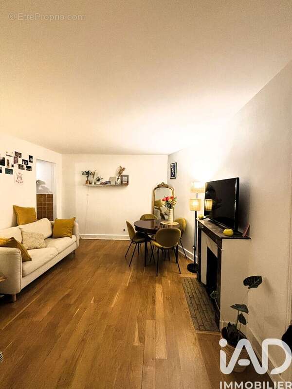 Photo 4 - Appartement à PARIS-18E