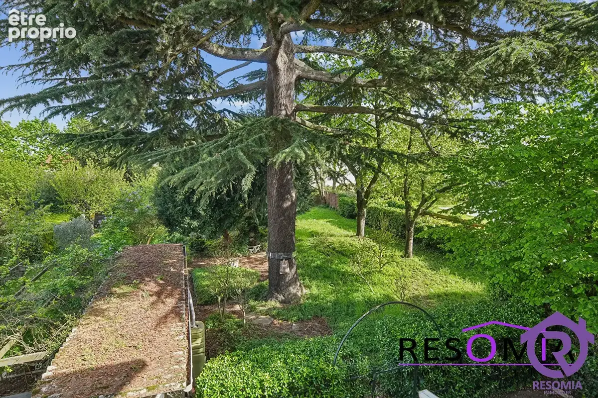 Magnifique Meulière à Clamart de 8 pièces 144 m² avec 920 m² de terrain - photo 4