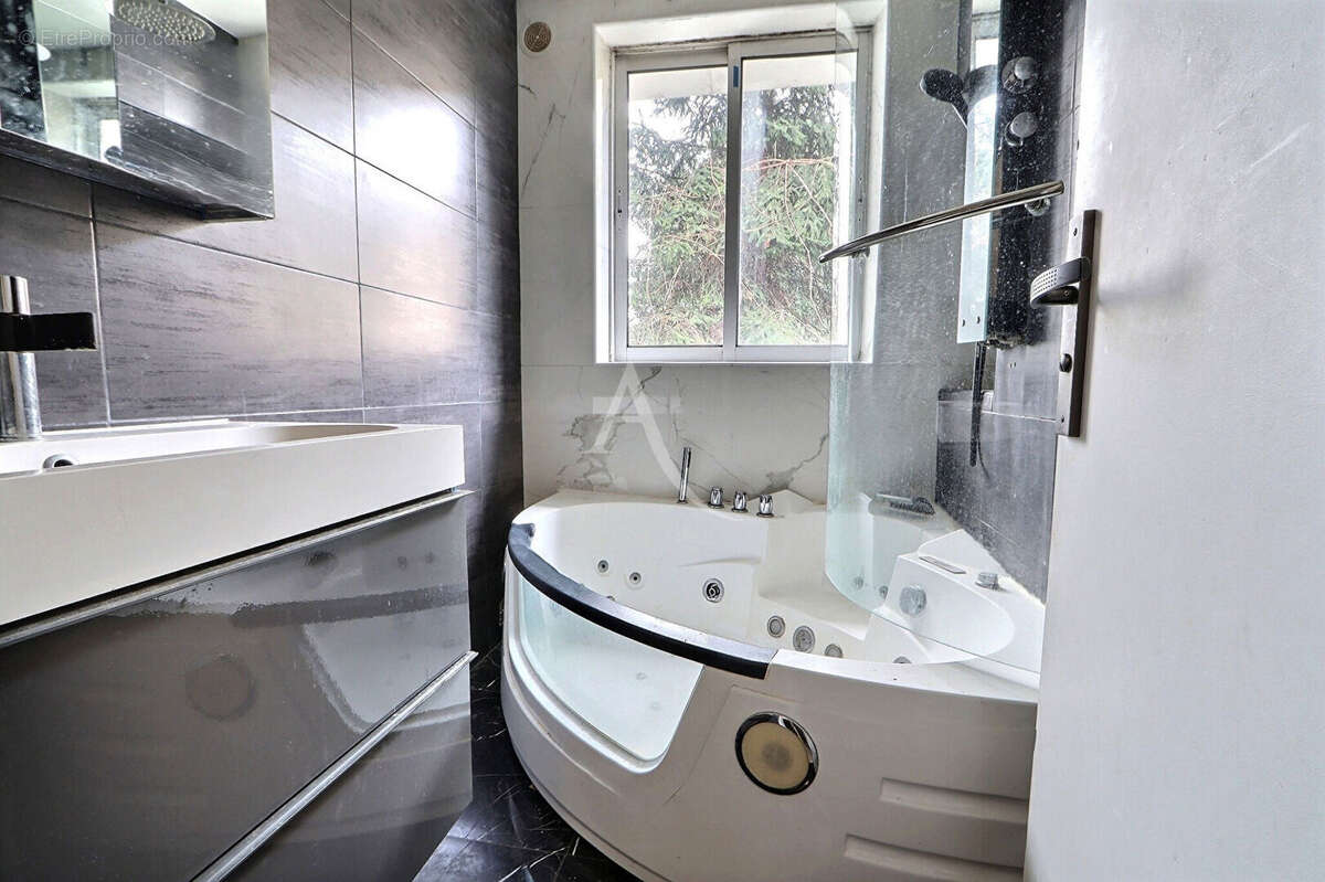 Maison à AUBERVILLIERS