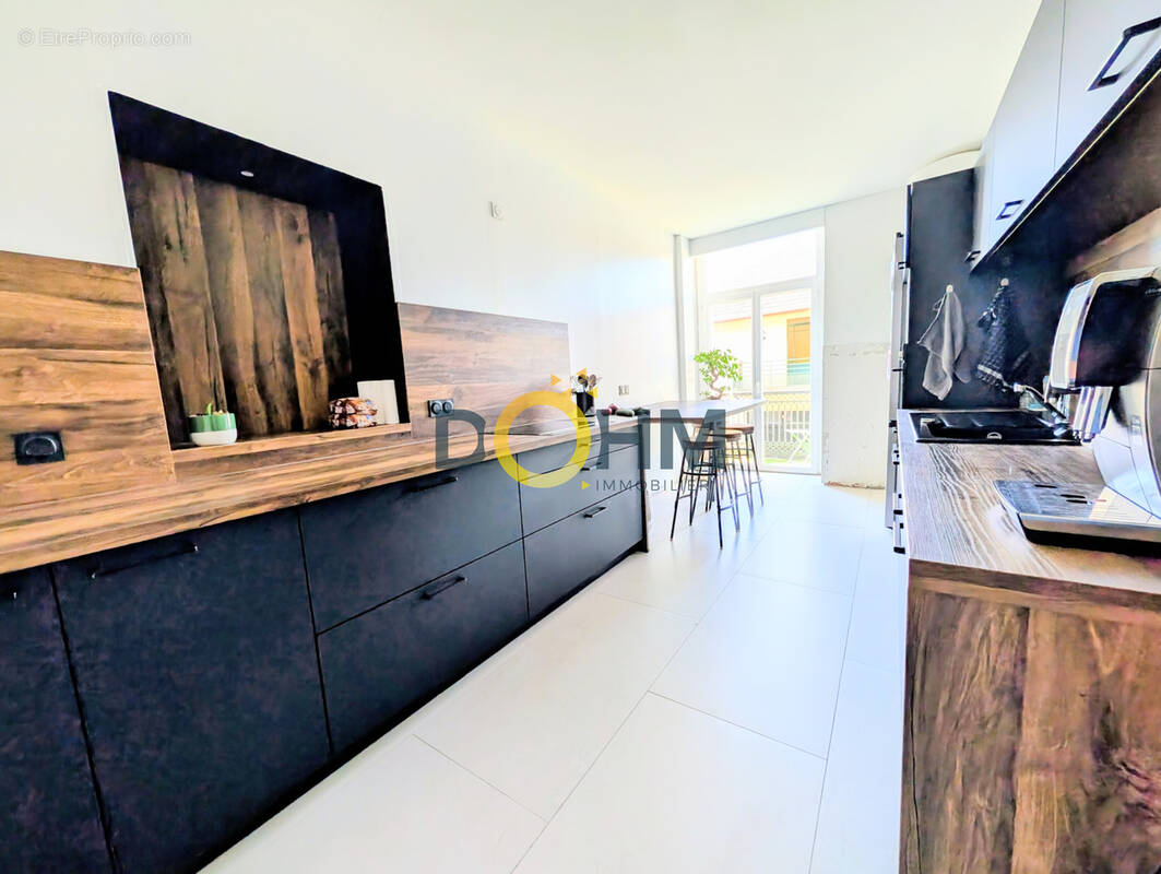 Appartement à LA TOUR-DU-PIN