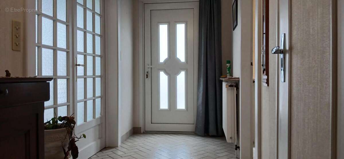Maison traditionelle prete à vivre à 10 minutes de Vesoul - photo 3
