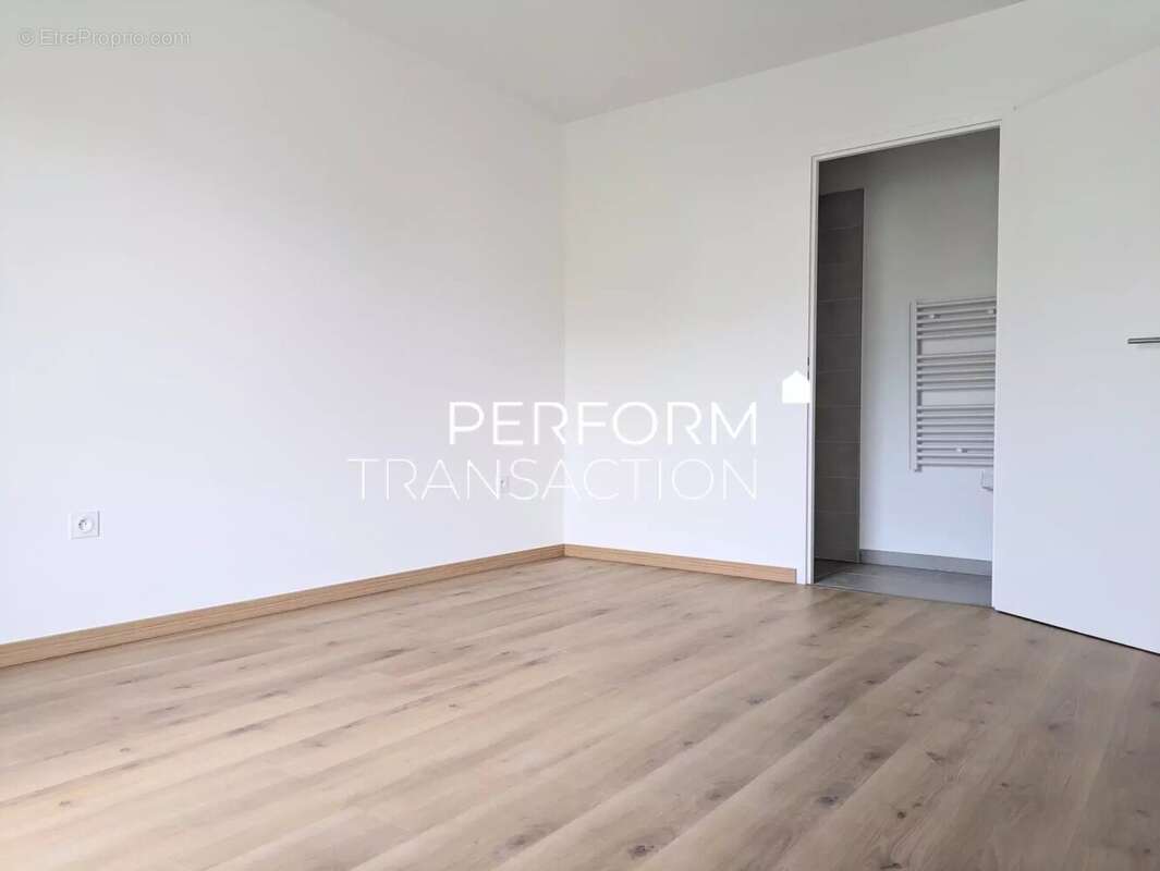 Appartement à ECHIROLLES