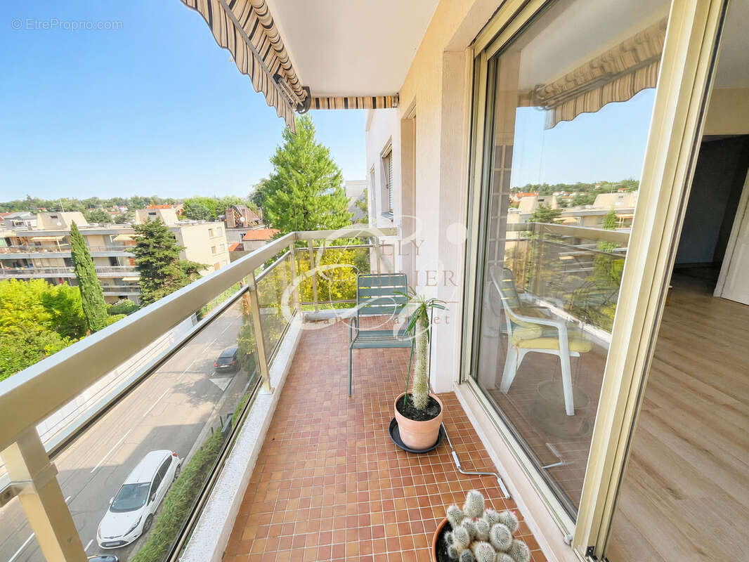 Appartement à TASSIN-LA-DEMI-LUNE