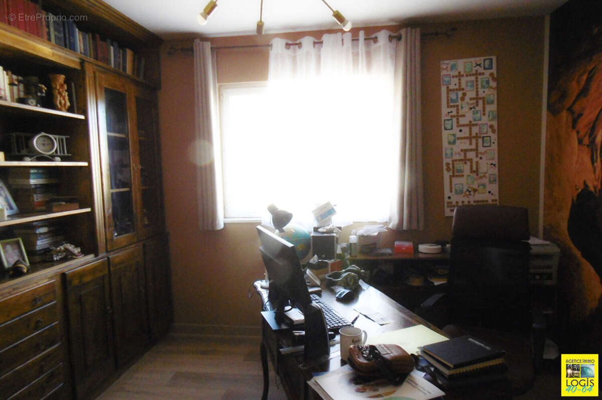 Maison à PORT-DE-LANNE