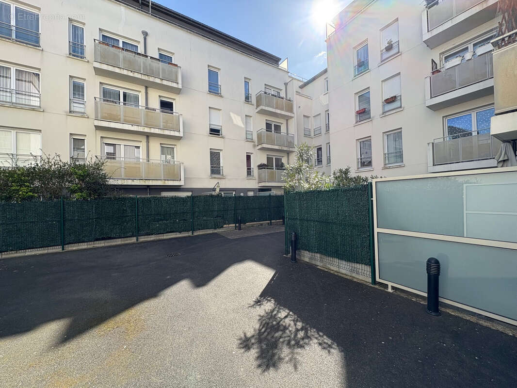 Appartement à BAGNEUX