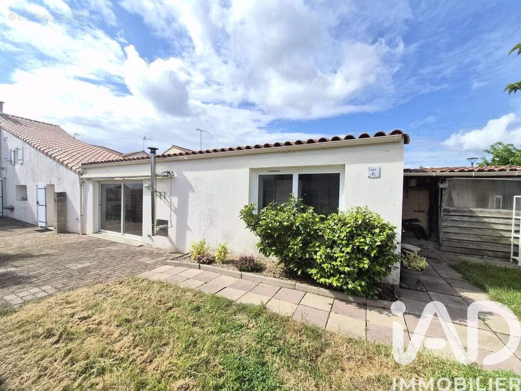 Photo 1 - Maison à NESMY