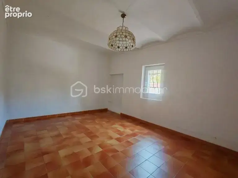 *** rousson – authentique mas en pierre de 272 m² avec piscine couverte, terrain de 2 610 m² garages boxs à chevaux *** - photo 18