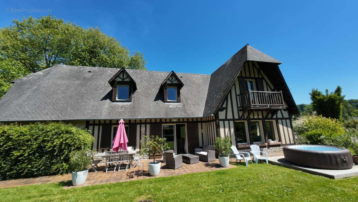 Maison à OHERVILLE