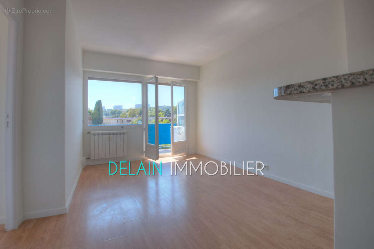 Appartement 46 m² à Cagnes-Sur-Mer  - photo 2