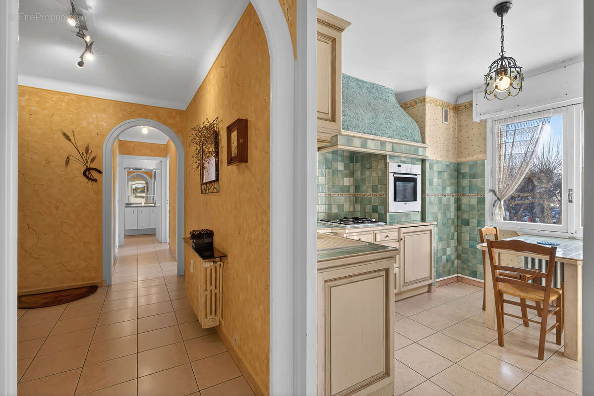 Appartement à AIX-LES-BAINS
