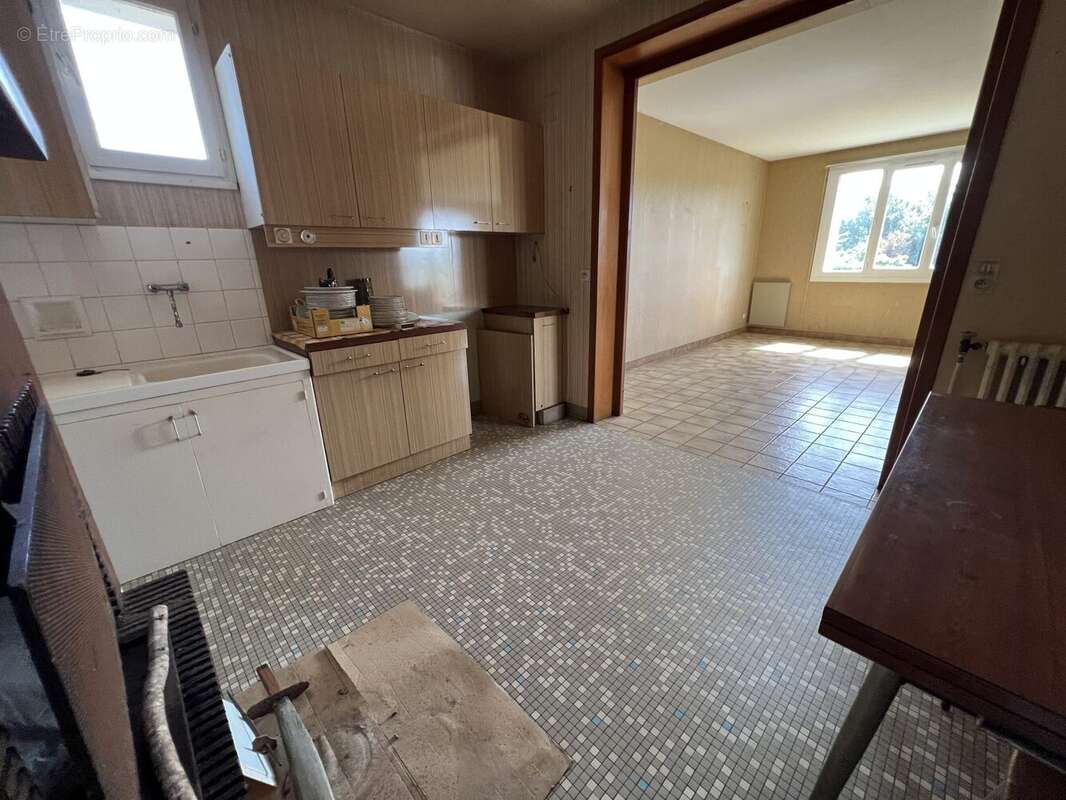 Maison 150 m² à Cesson-Sevigne  - photo 9