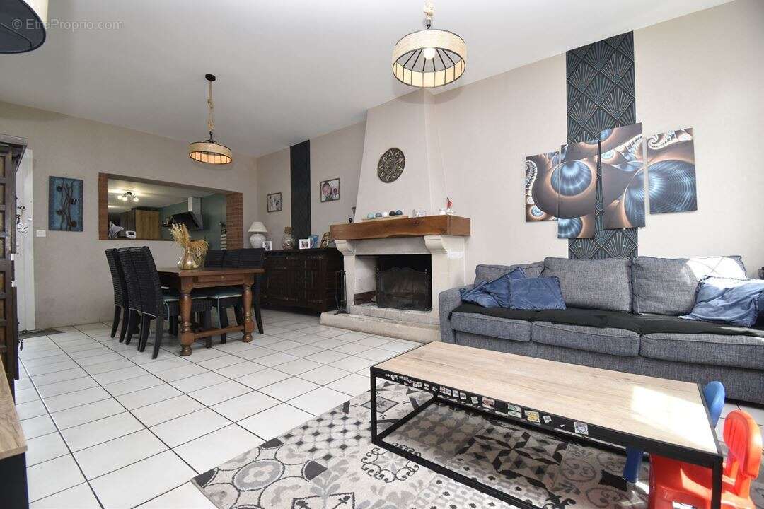 Maison à BEAUVOIS-EN-CAMBRESIS