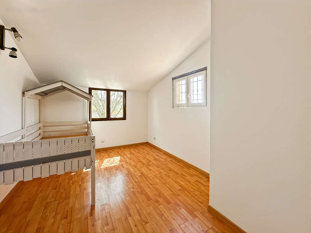 Maison à ENSUES-LA-REDONNE