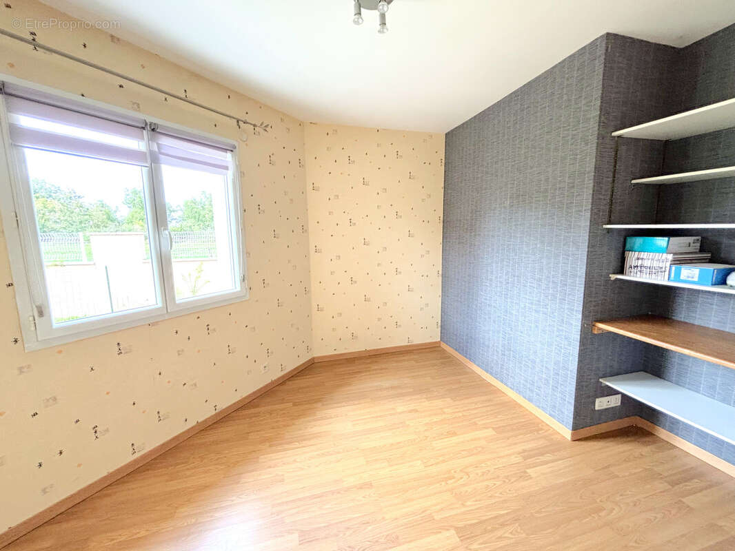 Maison à ANDREZIEUX-BOUTHEON