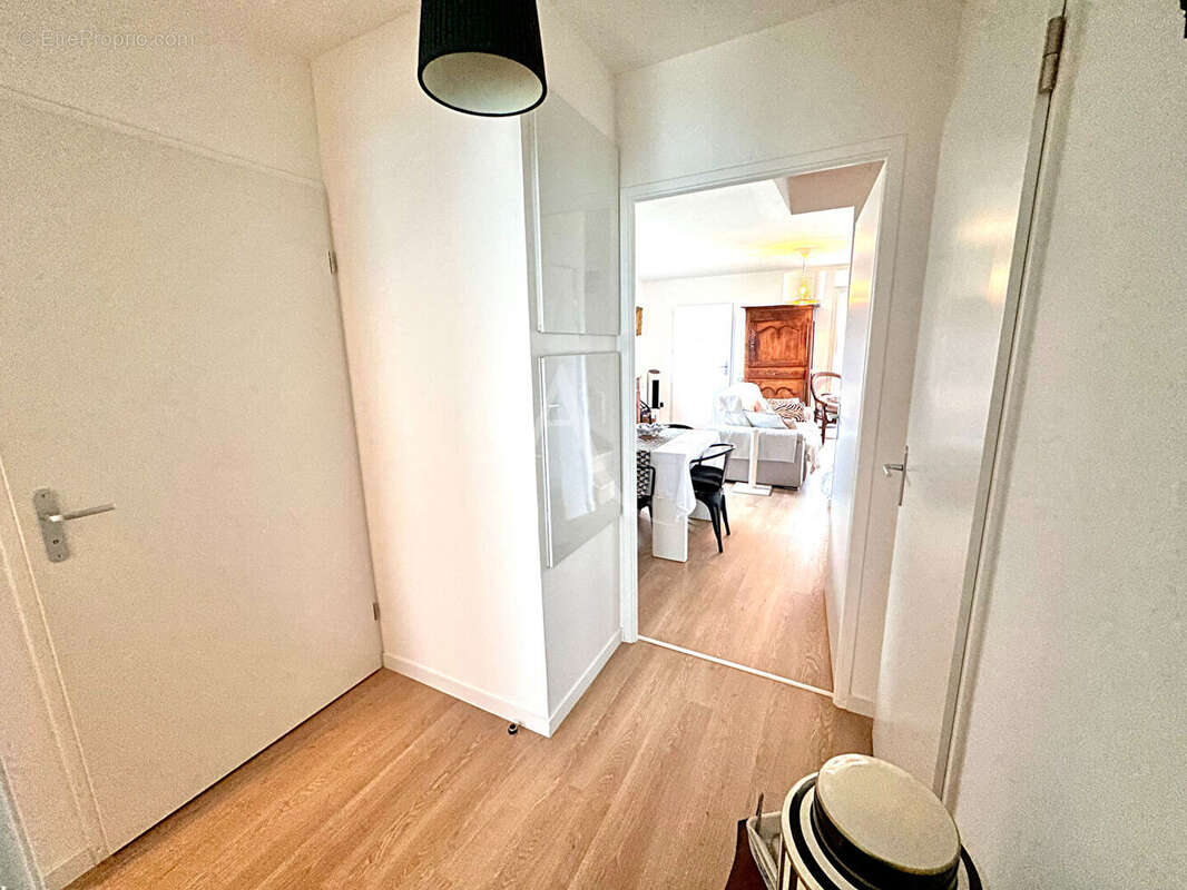 Maison à BUSSY-SAINT-GEORGES