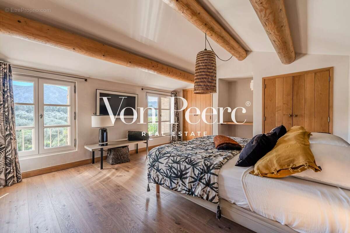 Maison à SAINT-REMY-DE-PROVENCE