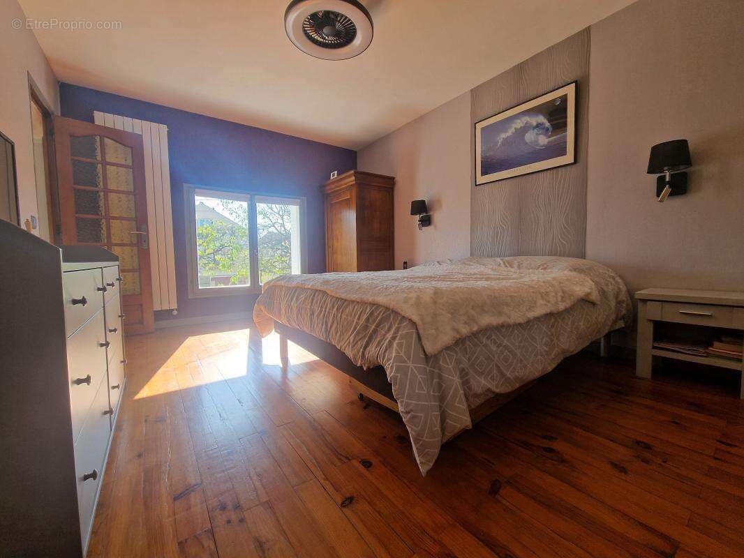 Maison à VAIRES-SUR-MARNE