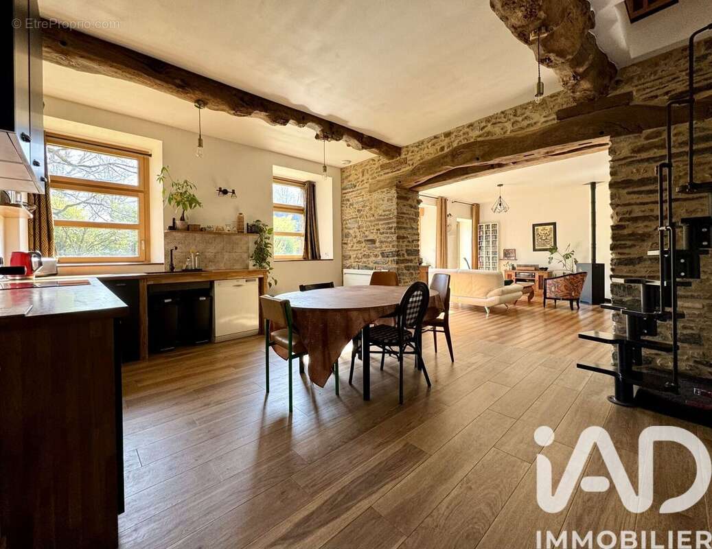 Photo 4 - Maison à VERN-SUR-SEICHE