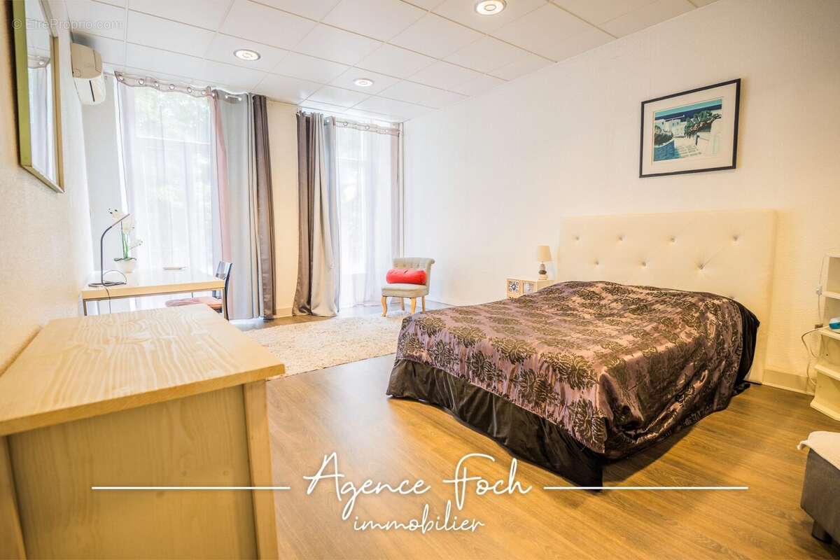 Appartement 145 m² à Tarbes  - photo 5