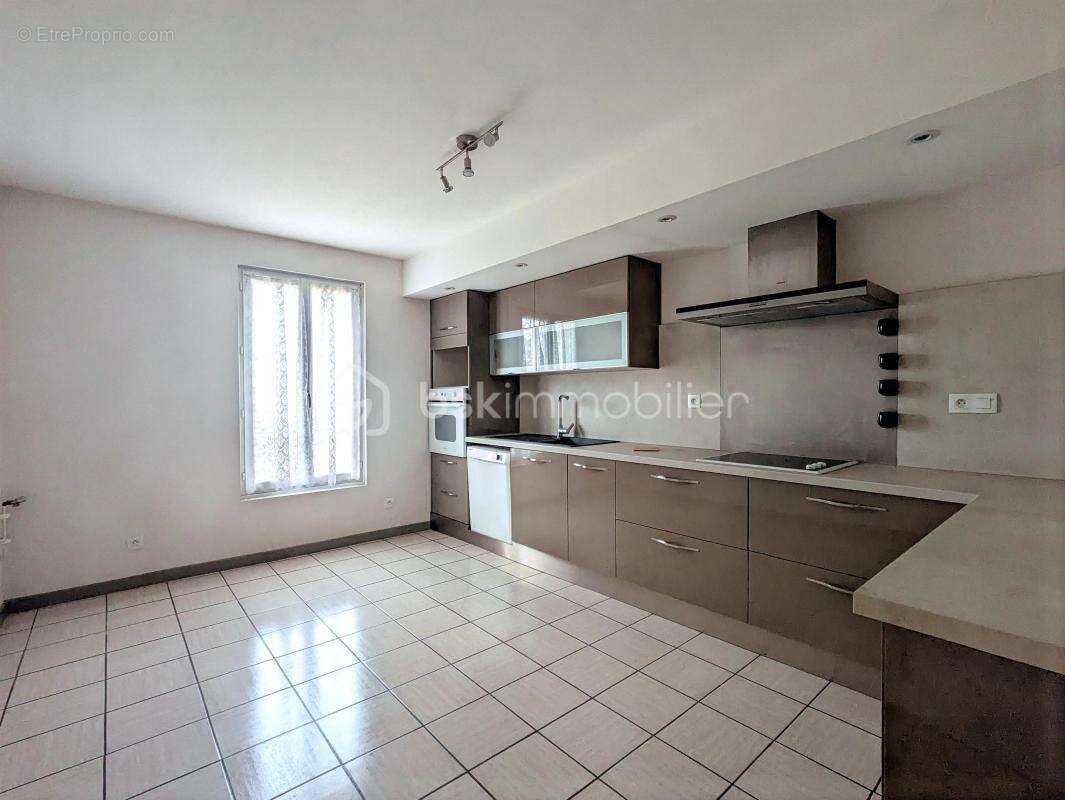 Maison familiale – 124 m² habitables + sous-sol complet aménagé – Basse-Ville d’Auch - photo 14