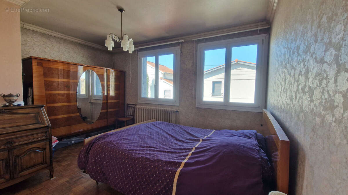 Maison à TASSIN-LA-DEMI-LUNE