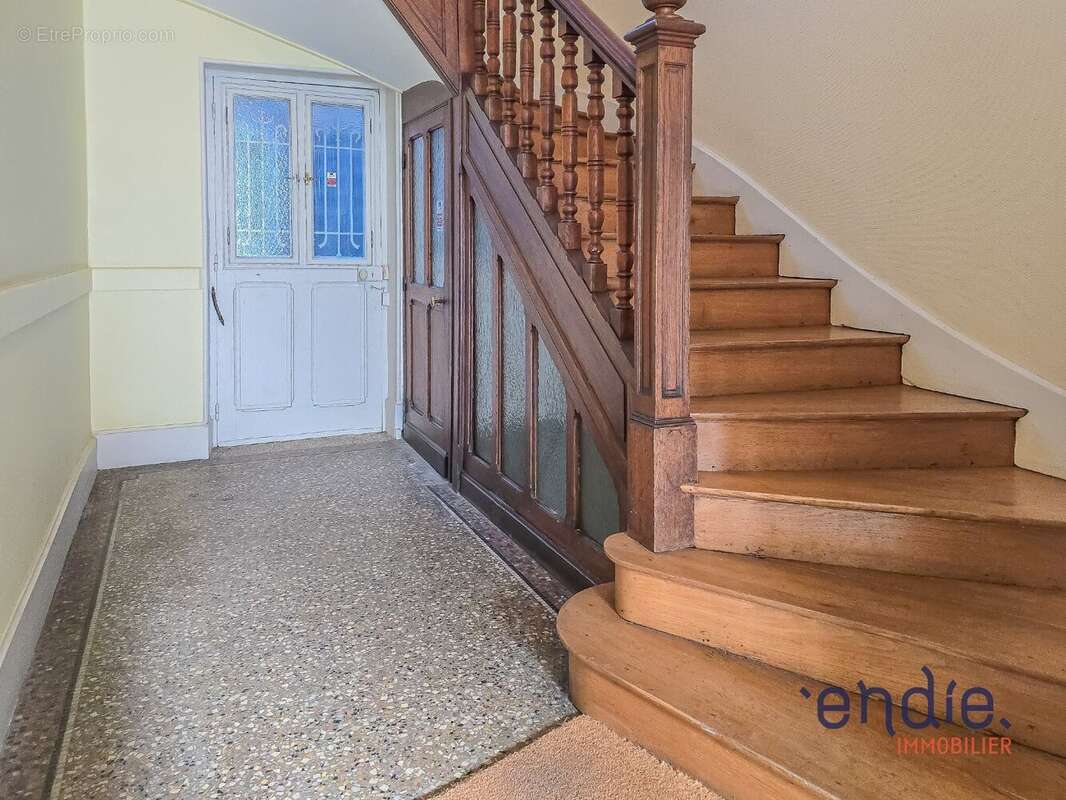 Appartement à MOULINS