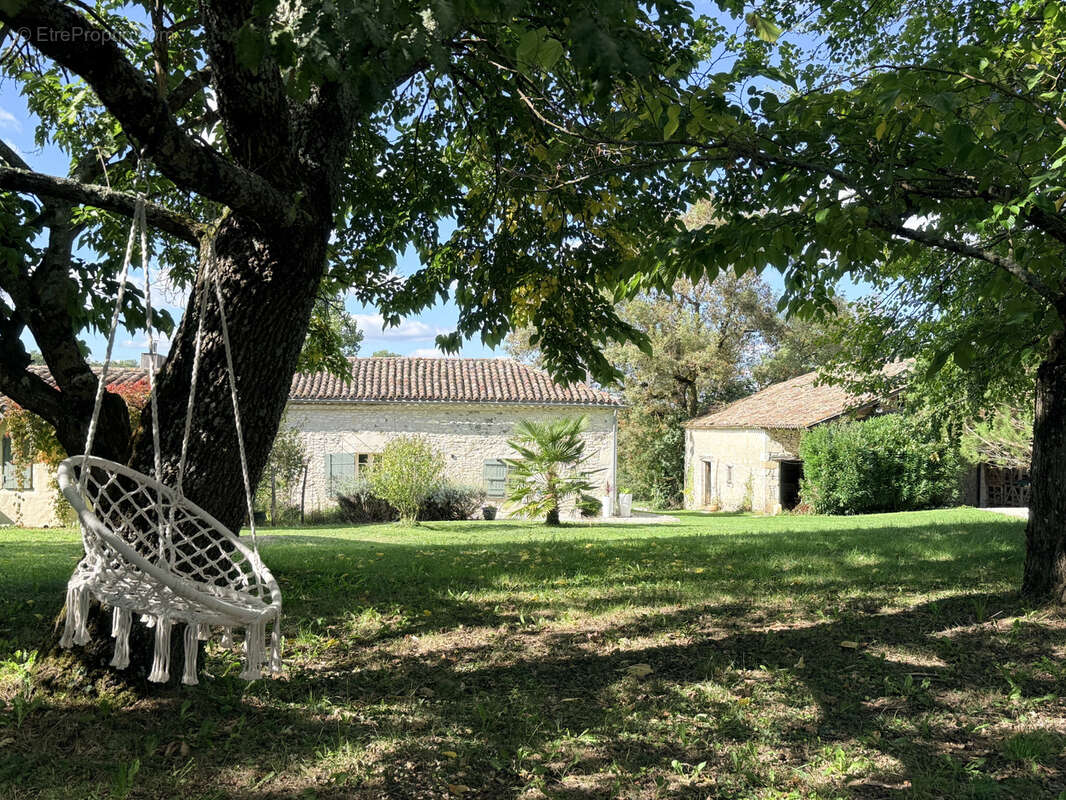 Maison à CASTILLONNES