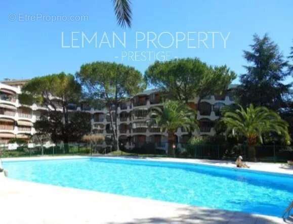 Appartement à MANDELIEU-LA-NAPOULE