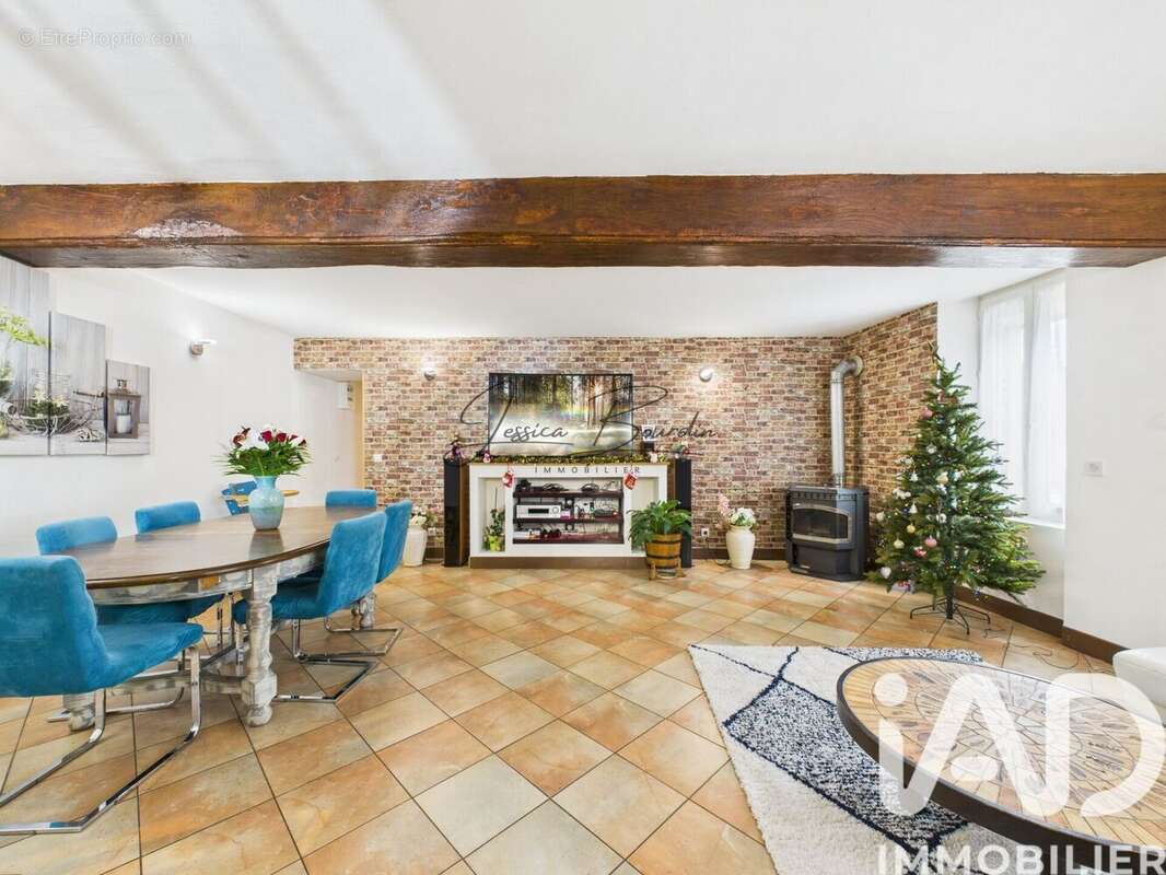 Photo 7 - Maison à REMAUVILLE