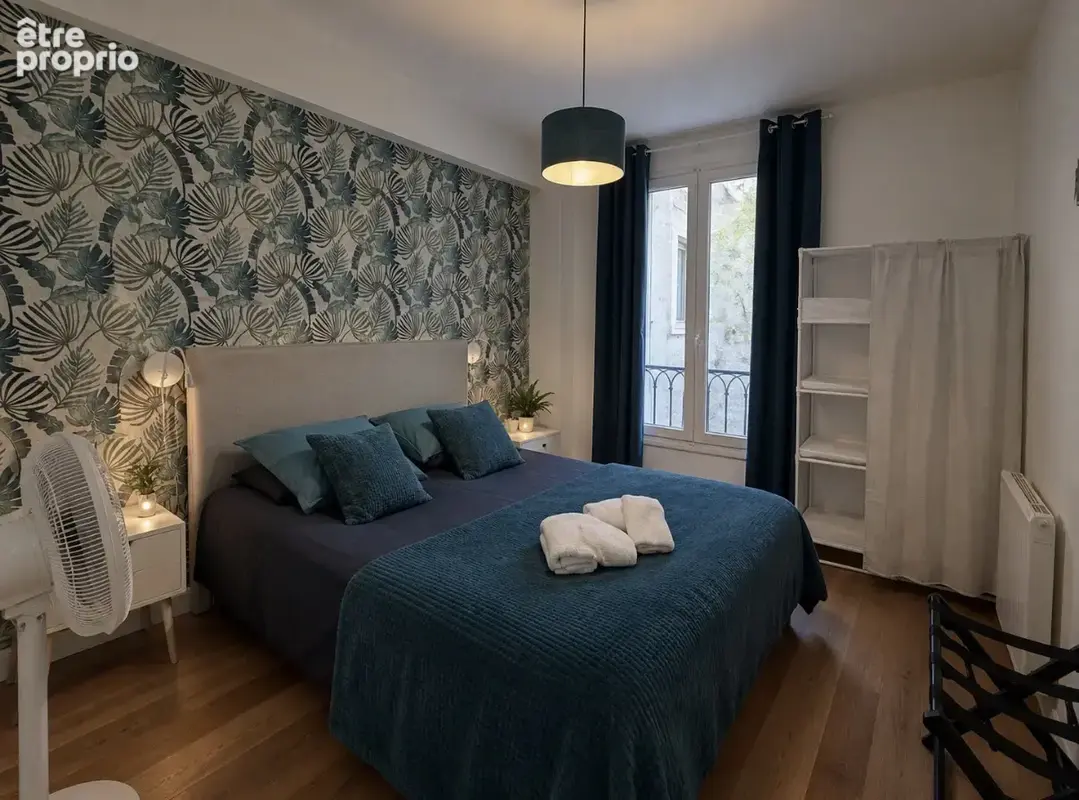 AVIGNON INTRA-MUROS - Appartement T3 avec une belle terrasse - photo 4