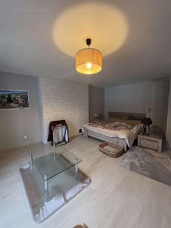 Maison à COURBAN