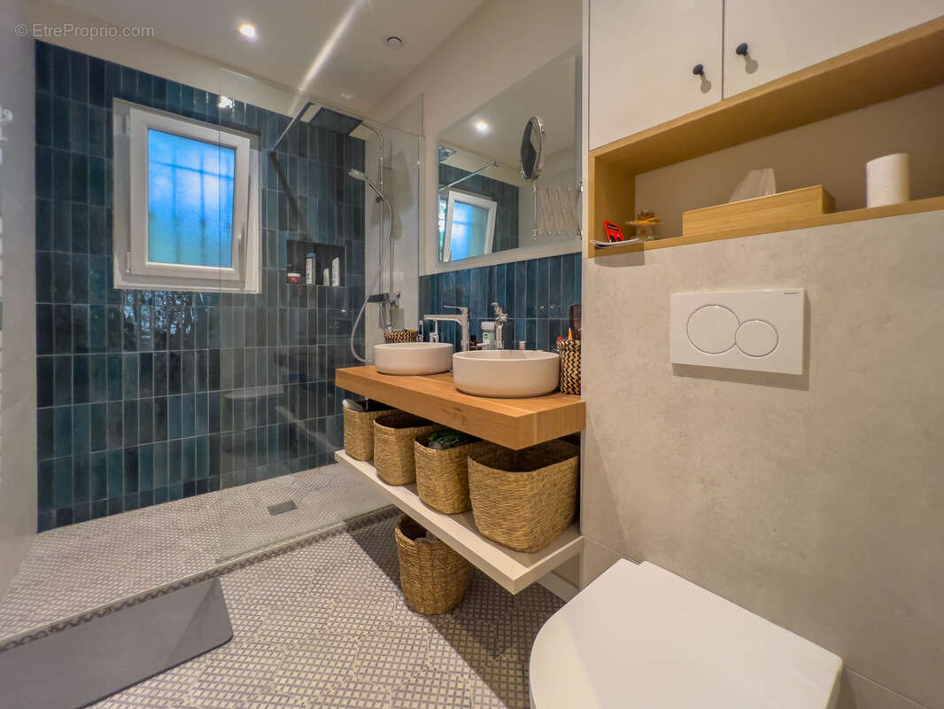 Maison à COLLOBRIERES