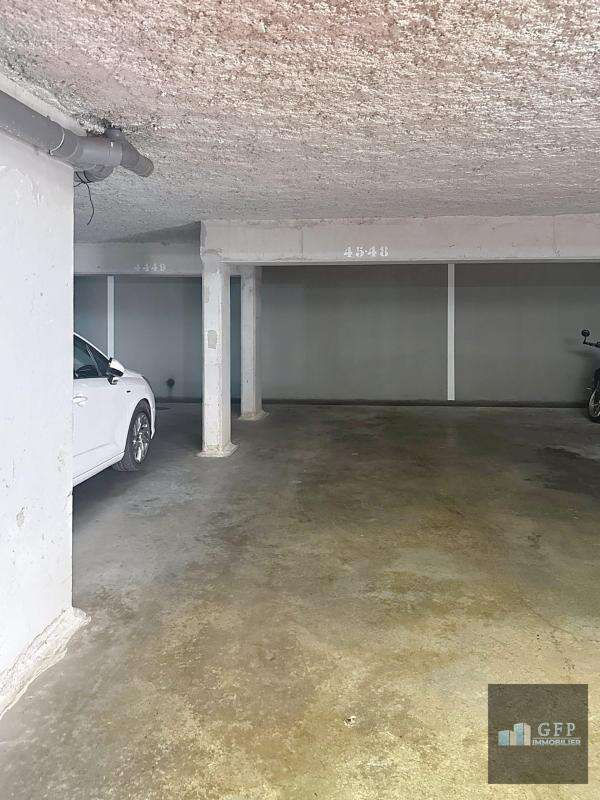 Appartement à BORMES-LES-MIMOSAS