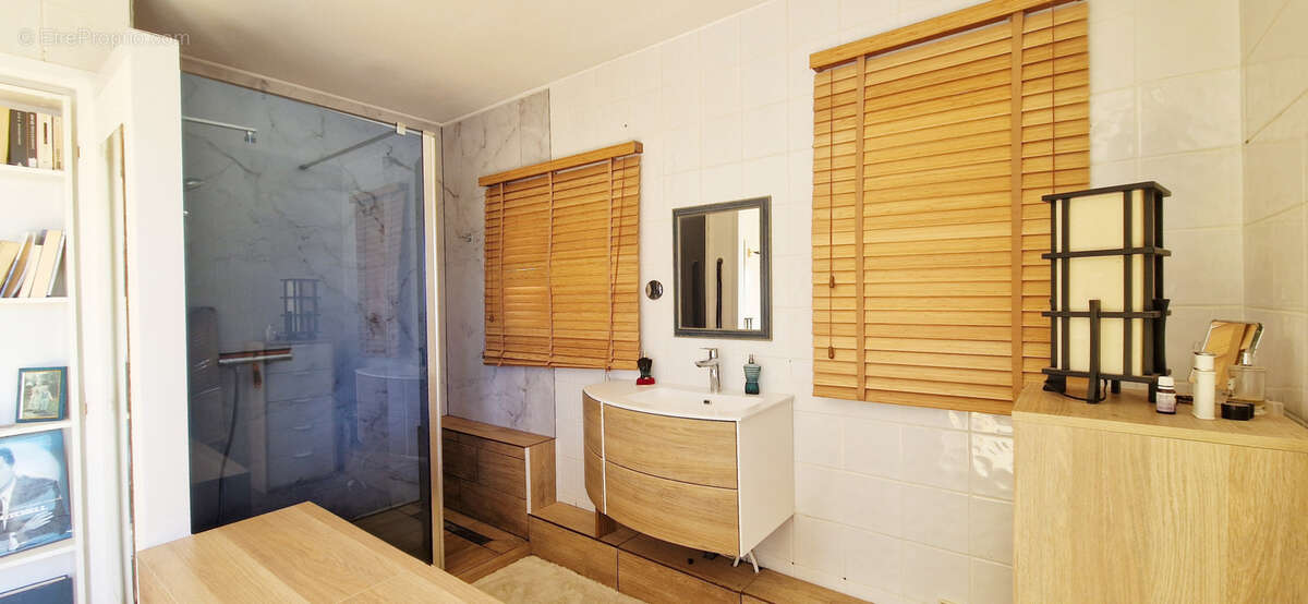 Maison à HYERES