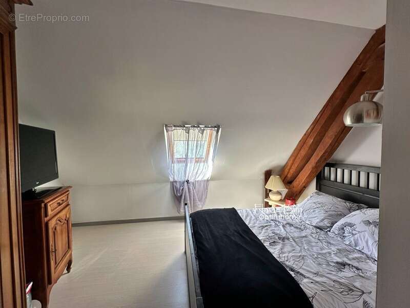 Maison à SEREZ