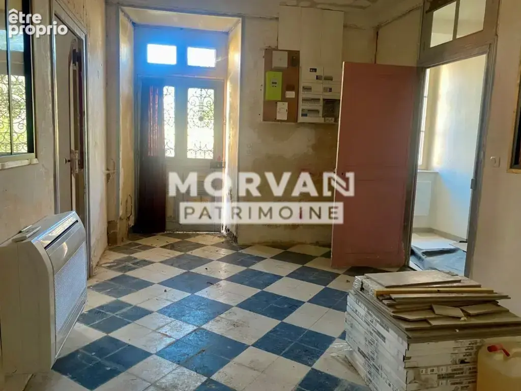 Centre bourg - maison de famille 153 m2 - cour et garage 151000 € - photo 4
