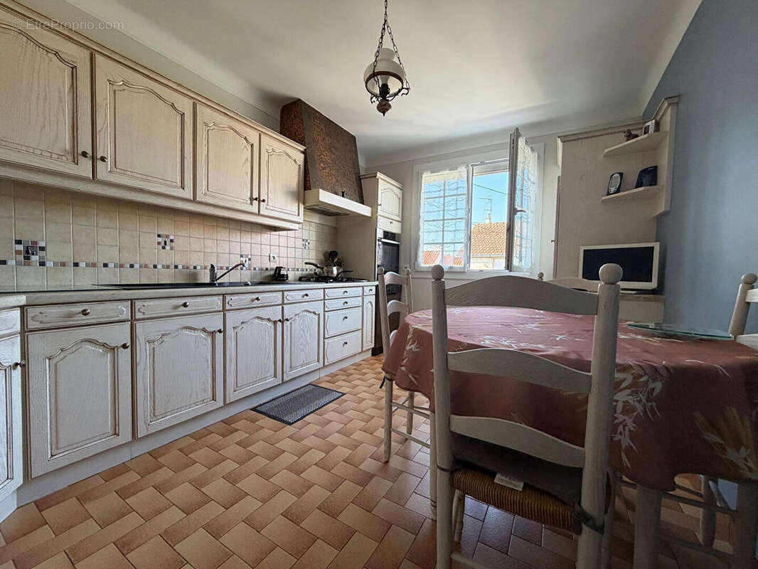 Maison à SAINT-SEBASTIEN-SUR-LOIRE