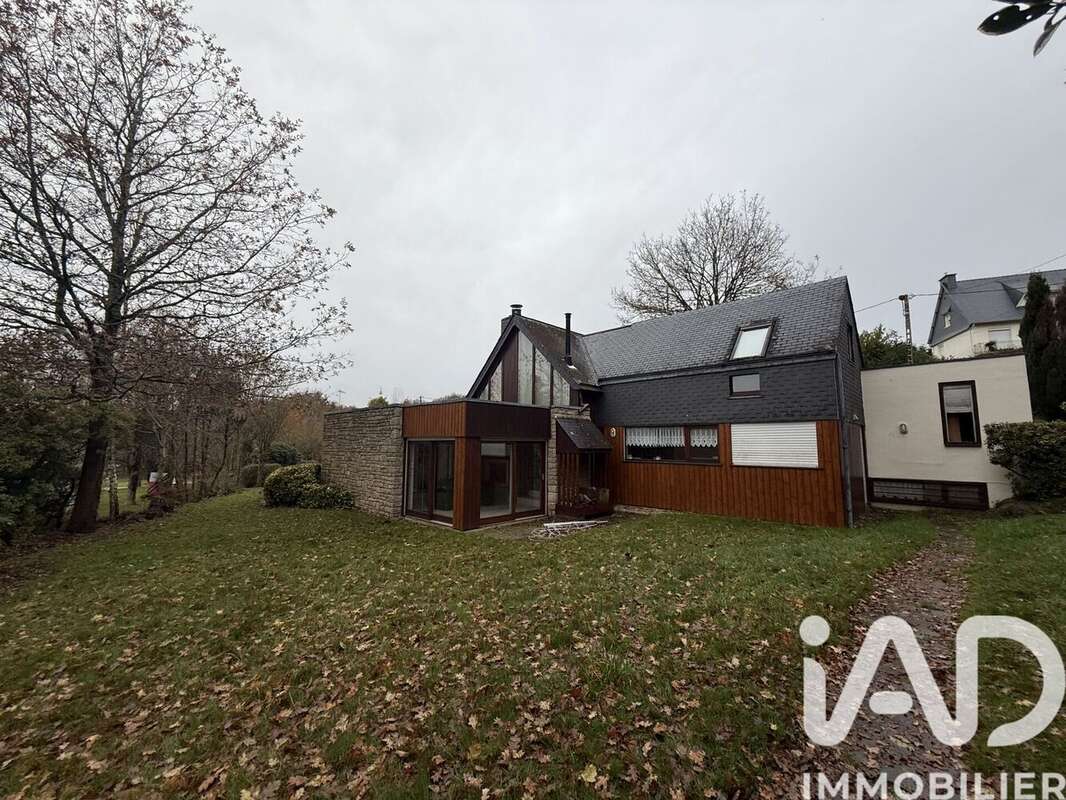 Photo 2 - Maison à CARHAIX-PLOUGUER