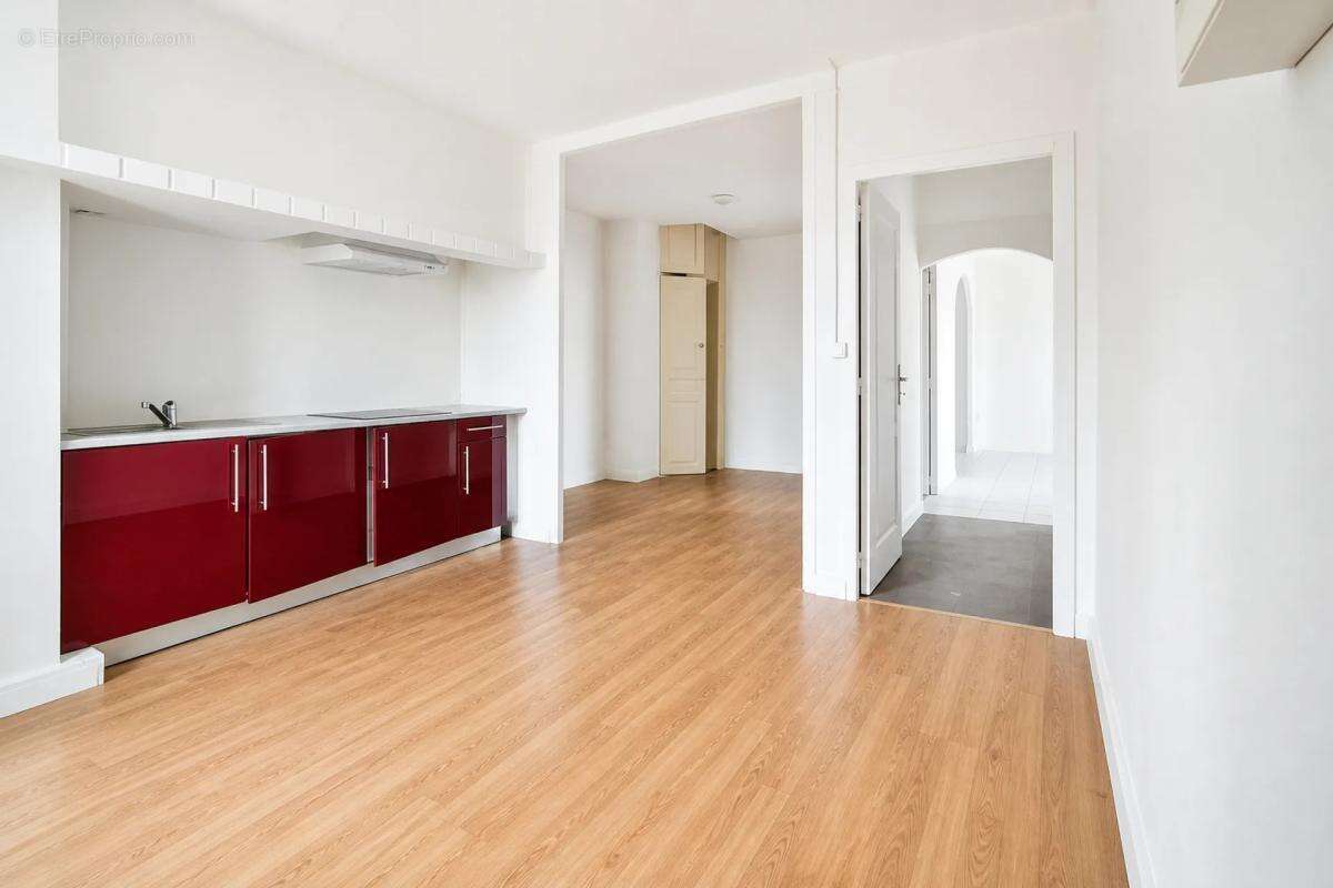 Appartement à BEZIERS