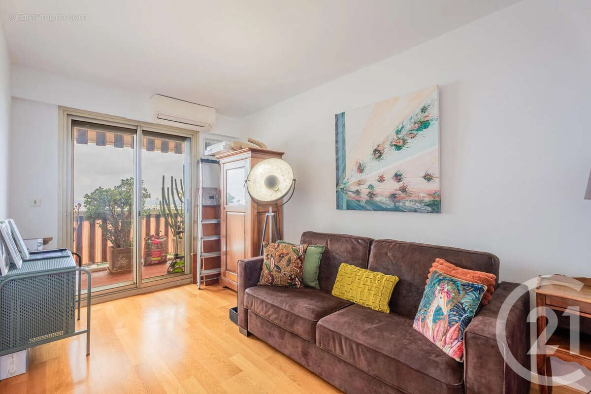Appartement 70 m² à Nice  - photo 9